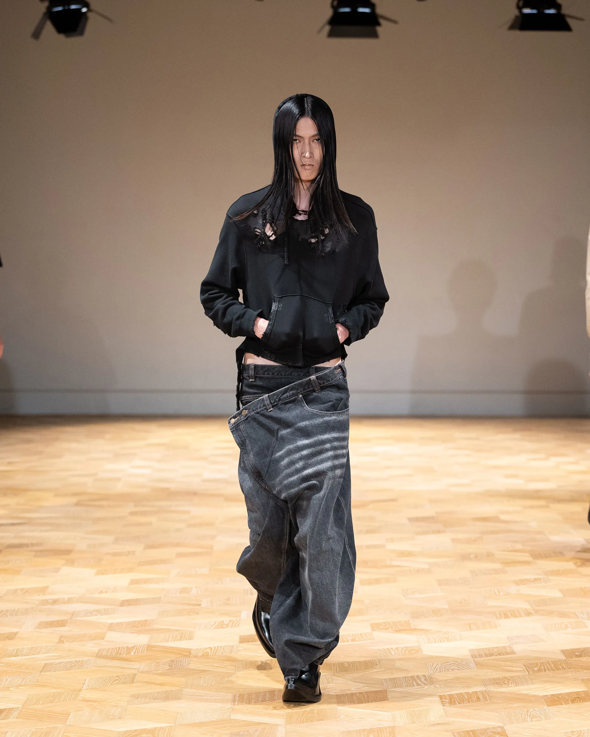 ORIMI Spring/Summer 2025 “DISARM” collection look 19