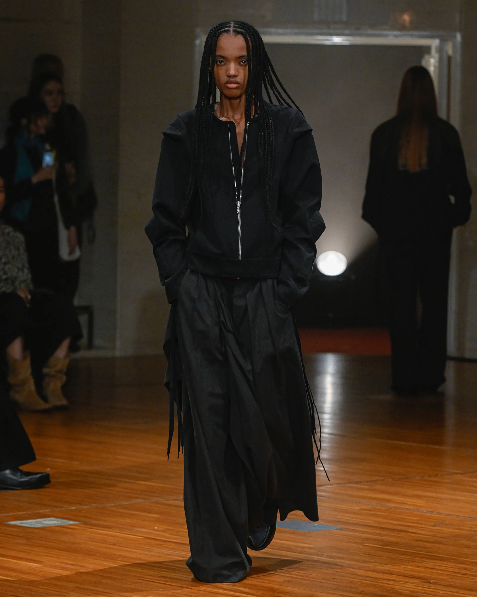 ORIMI Spring/Summer 2027 “PROPERLY DRESSED” collection look 21